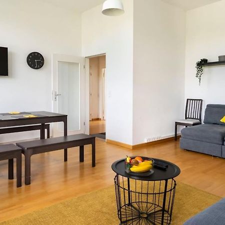 Central Big Apartment Self Checkin Berlin Bagian luar foto